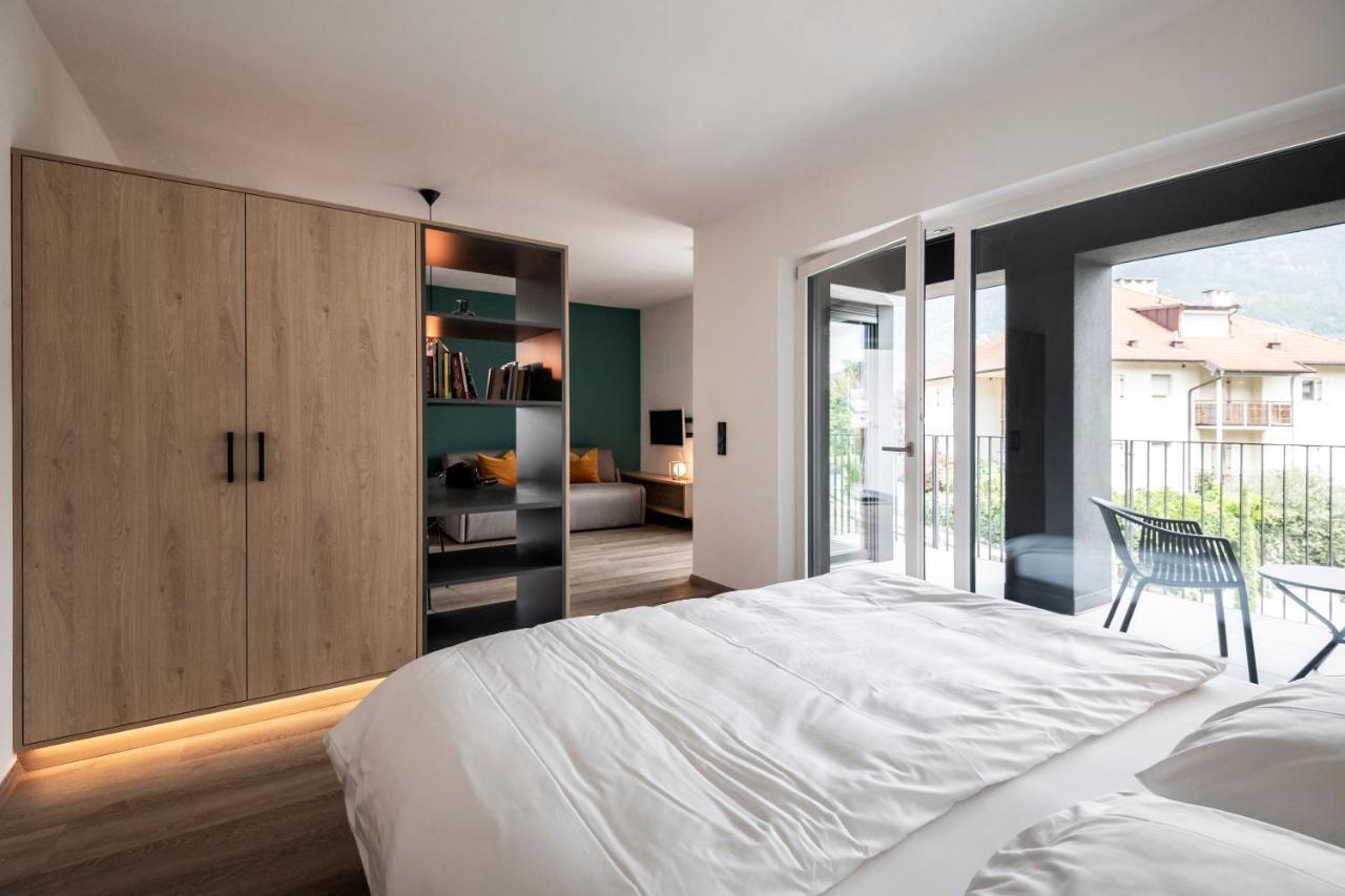 Sambucus Apartments -Premium Apartments For You And Your Dog Lana Exteriör bild