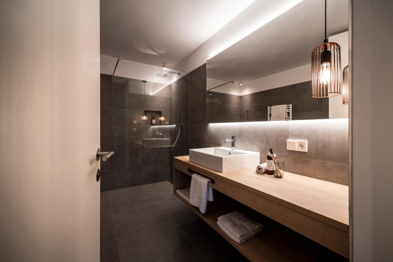 Sambucus Apartments -Premium Apartments For You And Your Dog Lana Exteriör bild