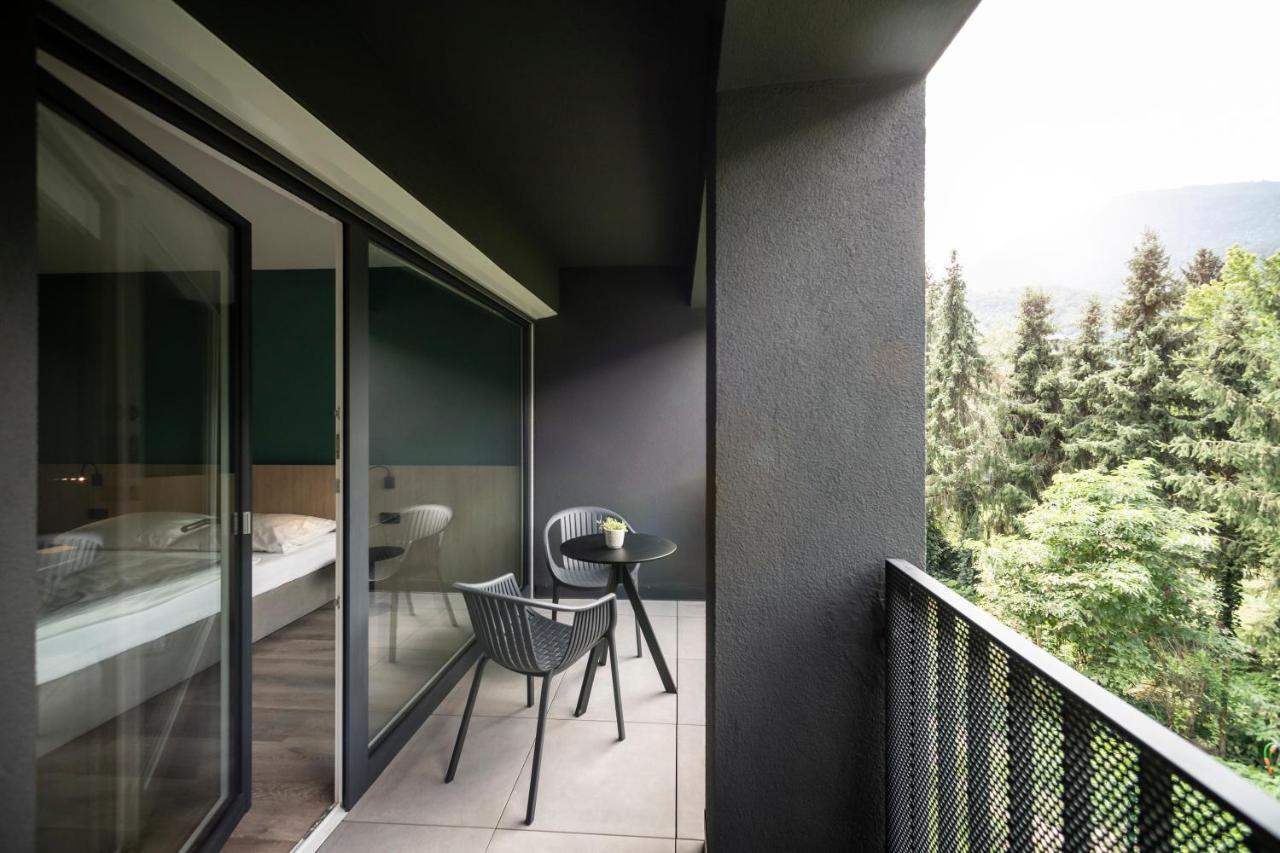 Sambucus Apartments -Premium Apartments For You And Your Dog Lana Exteriör bild